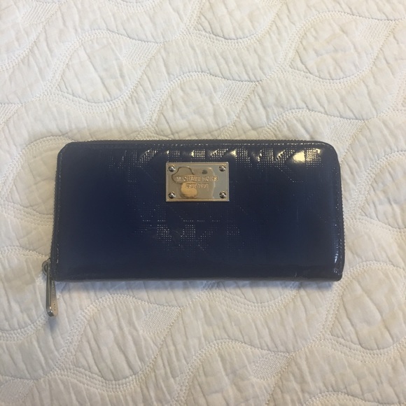 Michael Kors Handbags - Michael Kors blue wallet